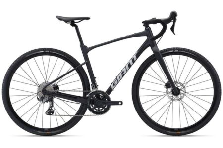 Giant Revolt 0 black 2025